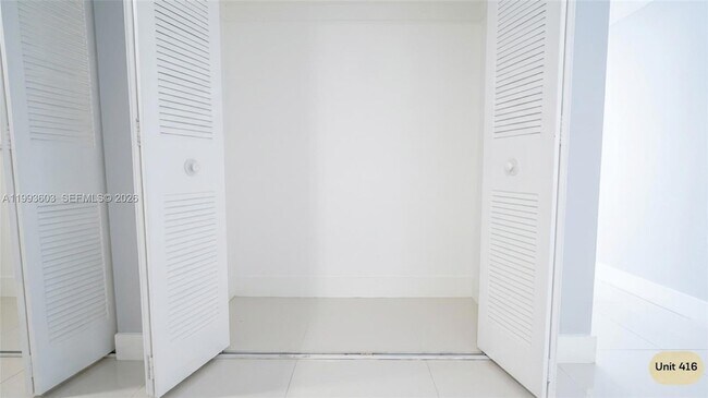 Photo - 750 NW 43rd Ave Unidad 416