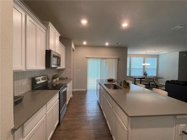 Photo - 3017 Settlement Dr