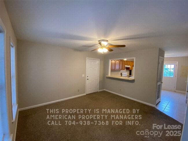 Photo - 501 Martin Cir Unit A