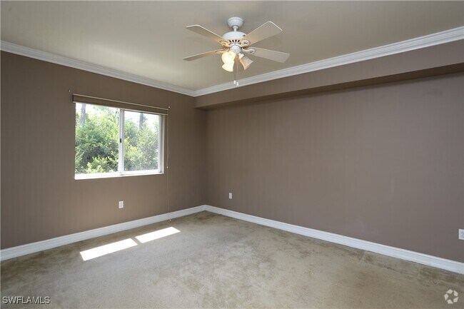 Building Photo - 7811 Regal Heron Cir Unit 4-204 Rental