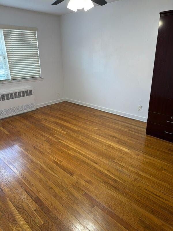 Photo - 45-18 164th St