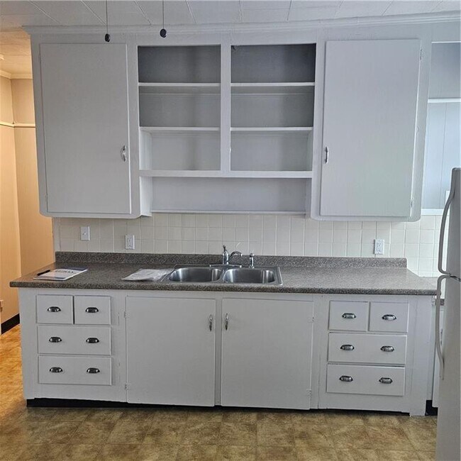 1184 Atwood Ave Apartment Johnston, RI