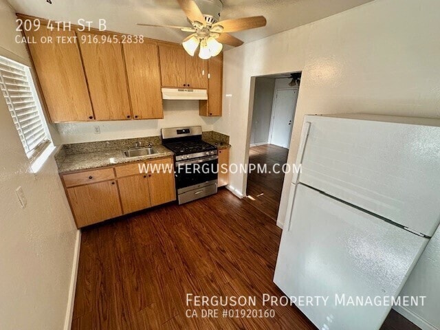 Photo - 209 4th St