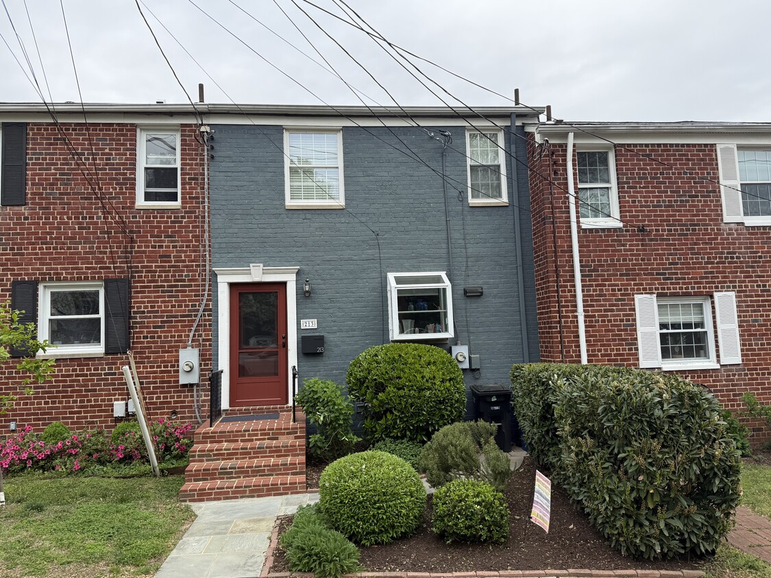 Photo - 213 Guthrie Ave (Alexandria, VA)