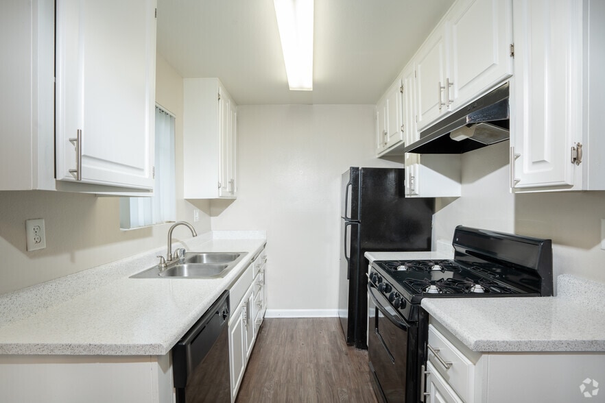 Interior Kitchen