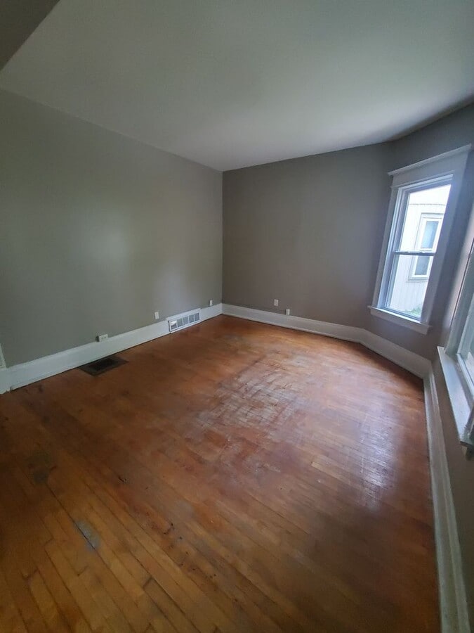 1228-1230 N 28th St - 1228-1230 N 28th St Apartment Unit 1228 Lower Front