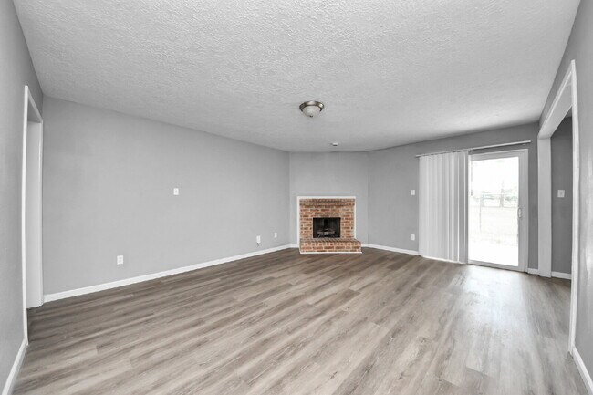 Photo - No Carpet. Private Yard. Extra Storage. What More Could You Ask For? Unit A