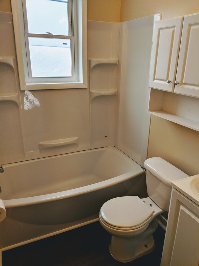 Photo - 186 Juniper Dr
