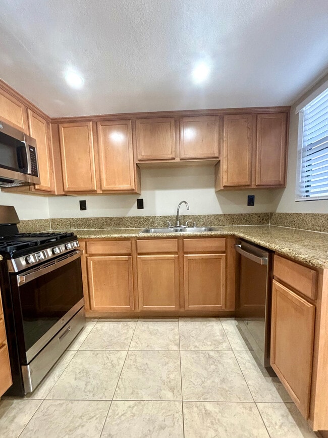 Fregadero de cocina - 1339 Massachusetts Ave Unidad 101
