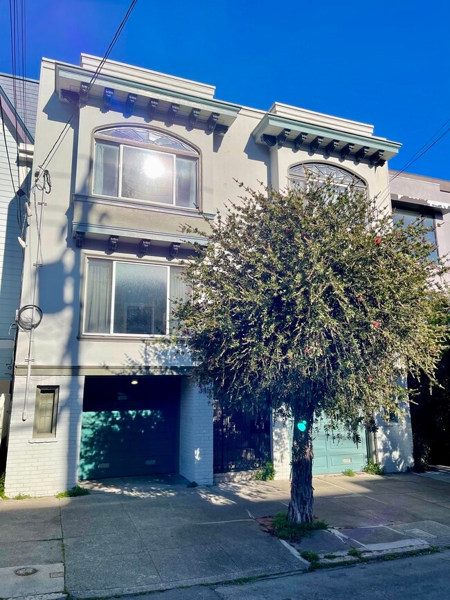 Building Photo - 347 San Jose Ave Unit 347 Rental