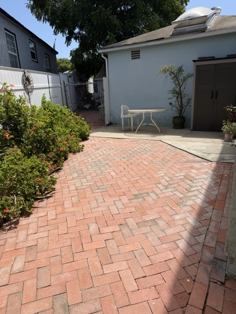 Photo - 7842 Barton Dr Unit 1