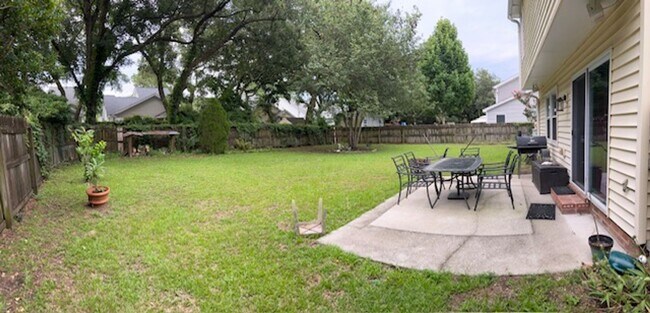 Photo - 940 Portabella Ln