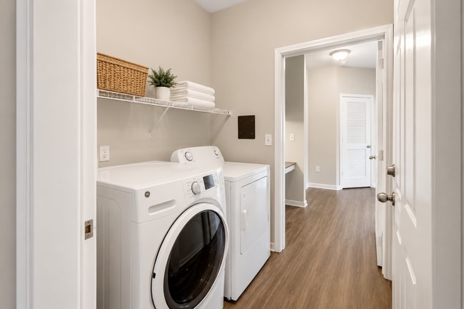Woodland Pointe Residences