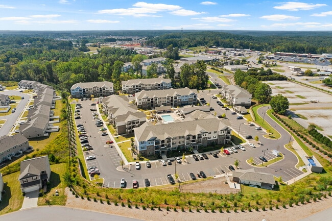 Falls at Meehan Apartments