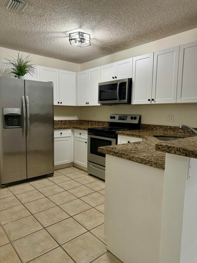 Photo - 11289 SW 18th Ct
