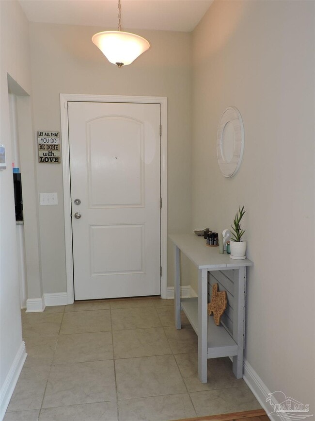 5643 Vendome Ct