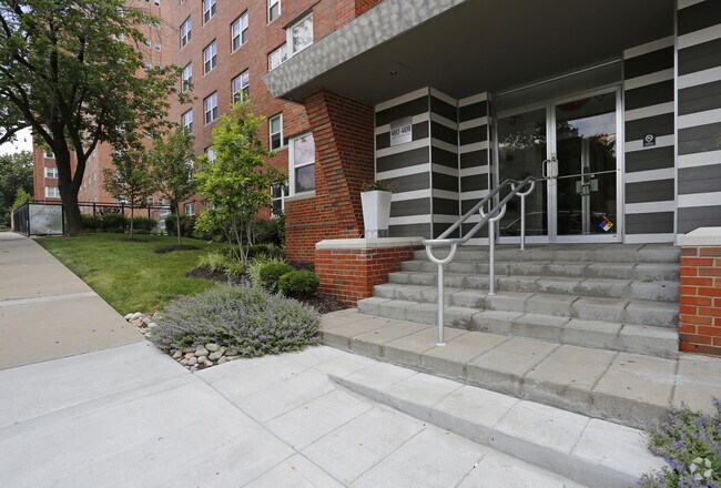 Photo - Plaza Club City Apartments
