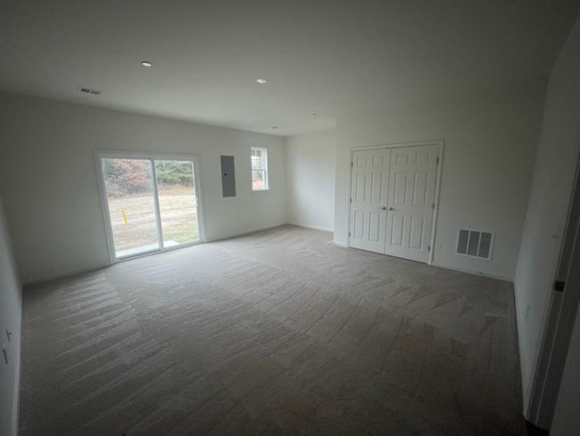 Photo - 351 Ashby Commons Dr