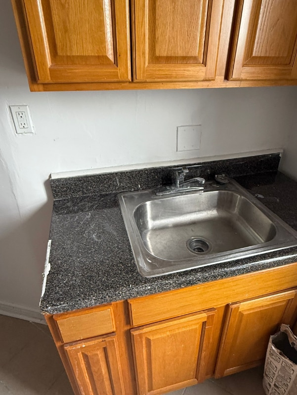 Photo - 558 Ralph Ave