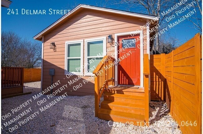 Photo - Adorable 2BR Home Close to Riverwalk and Downtown