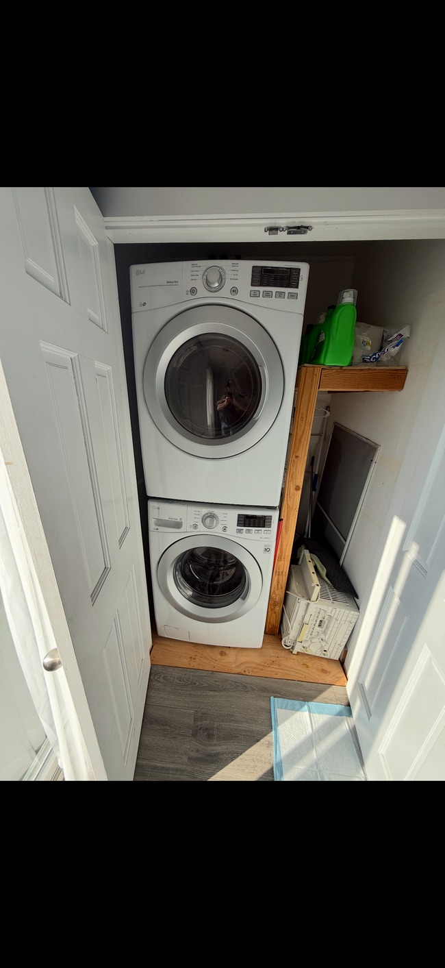 Washer and Dryer - 55 Seadrift Ave Apartments