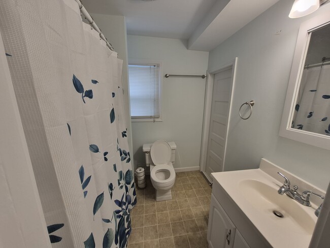 Photo - 1051 Taylor Ave Unidad 1