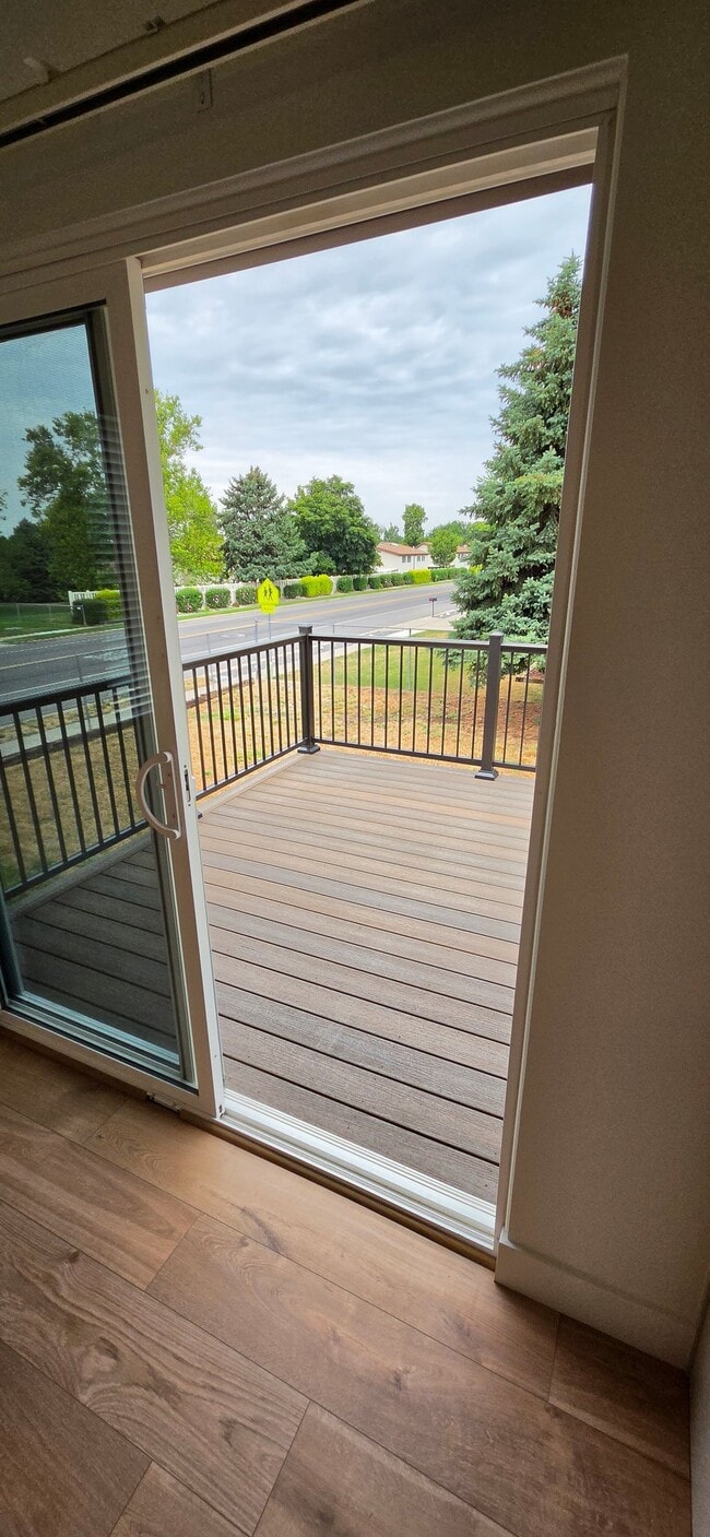 Photo - 386 W 1125 N