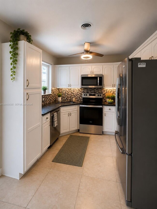 Photo - 3171 SW 23rd St