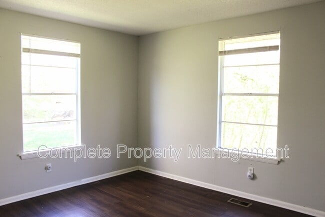 Photo - 5320 Java Ave