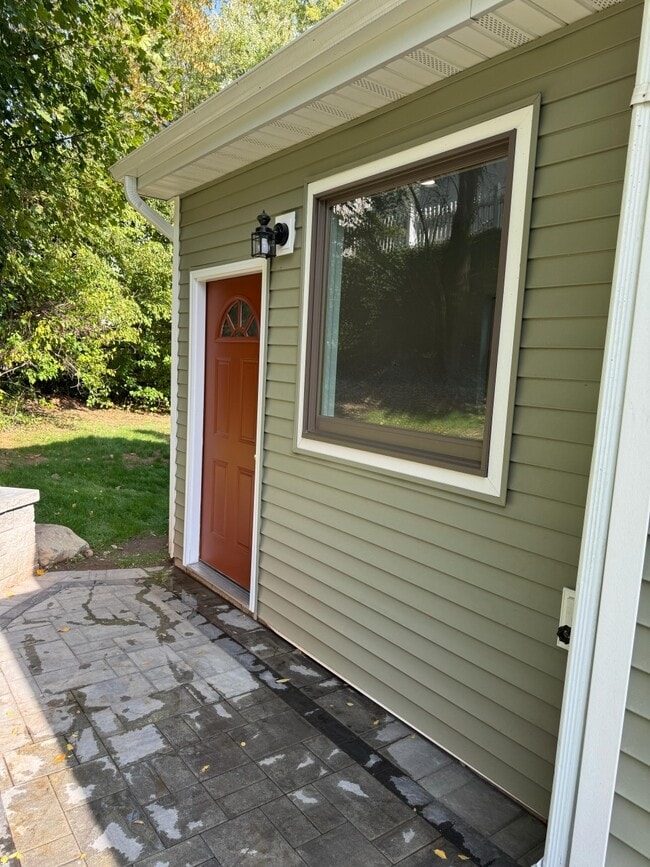 Photo - 24 S Rockland Ave