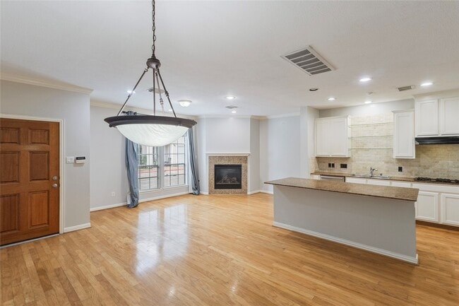 7135 Harmony Cove