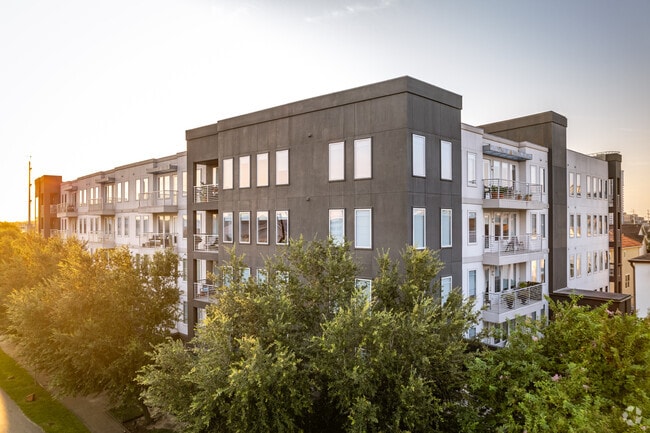 Photo - Jackson Place