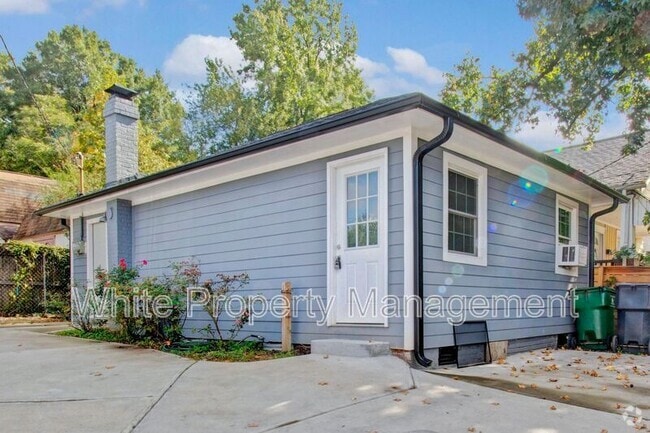 Building Photo - 1740 Hawthorne Ln Rental