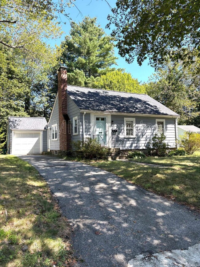 Building Photo - 7 Westbrook Cir Rental