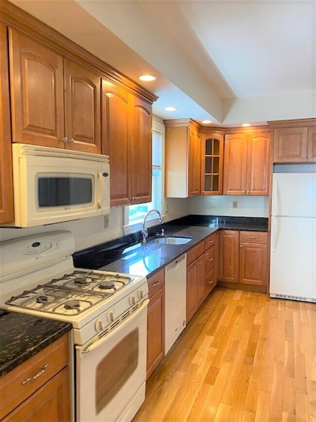 Photo - 69 School St Unidad 1