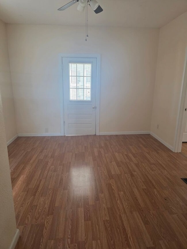 Photo - Beautiful home in the heart of Wood River!!