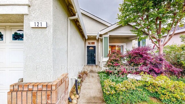 Photo - 121 Porterfield Creek Dr House