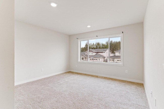 Photo - Bueaitful 4 bedroom home with 1 bed 1 bath MIL!