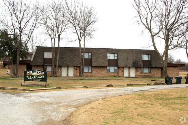 Hilltop Apartments - Hilltop Apartments