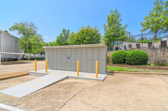 Lexington Pointe Apartment Homes