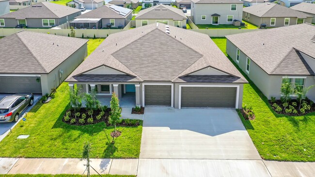 Photo - Beautiful 4 bedroom 2.5 bathroom Single Family House! Like new!