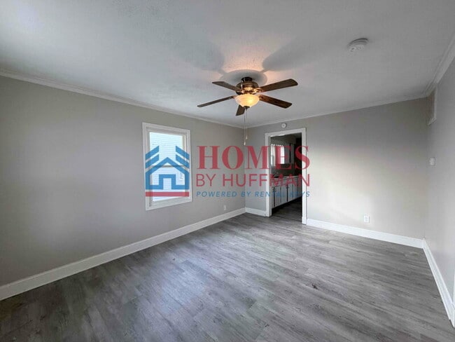 Photo - Two Bedroom House | Move In Ready!