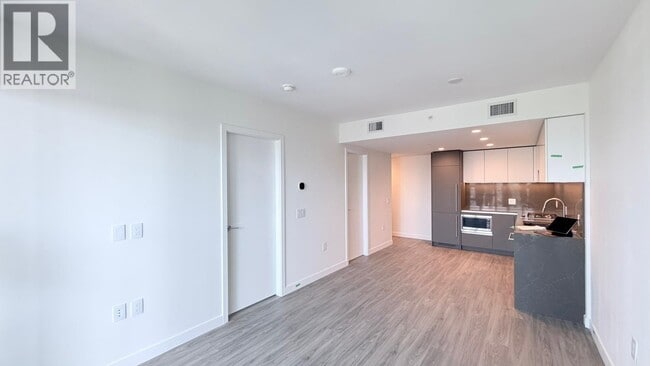 Photo - 2135 Springer Ave Unit 3701