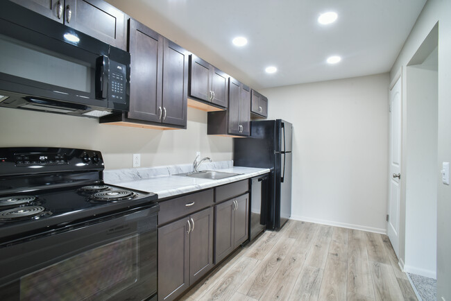 Remodeled Unit - Ridgedale Manor Apartments