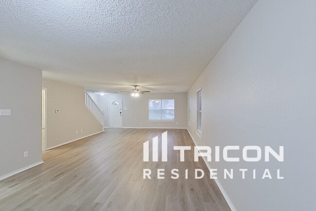 Photo - 2208 Capstan Dr
