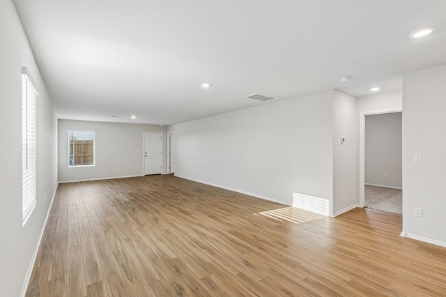 Photo - 4 Bed | 2 Bath | 1,572 Sq Ft