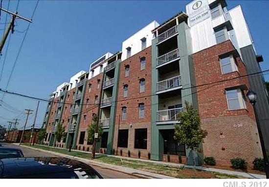 Building Photo - 630 Calvert St Rental