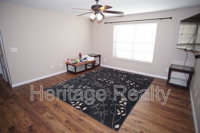 Photo - 4820 Poplar Crest Way
