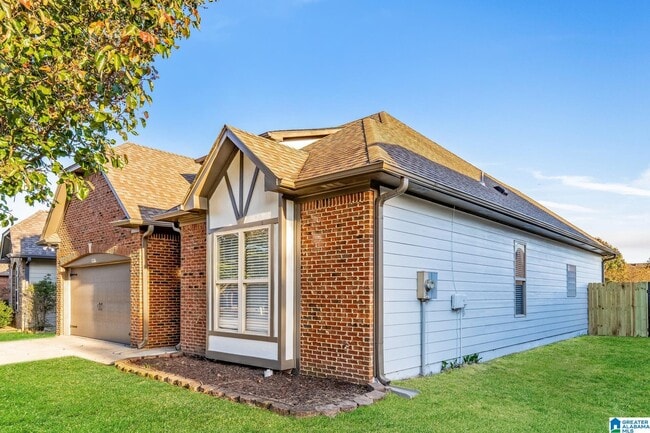 Photo - 1128 Avalon Dr