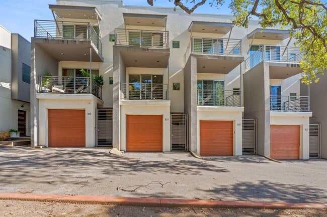 Photo - 2002 Glen Allen St Unit 104